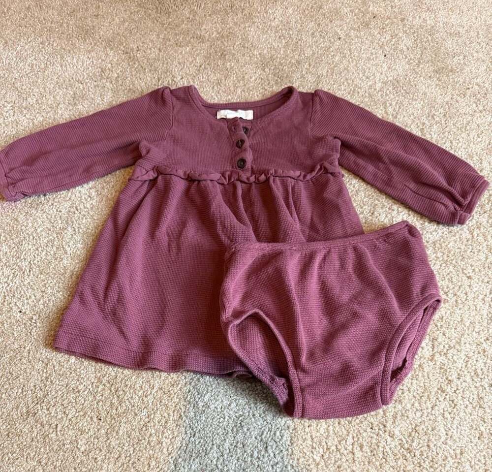 Kendi Baby Girls Waffle Long Sleeve Dress and Diaper Cover Set 12-18M